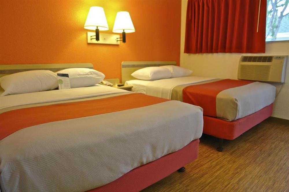 Hotel 6-wheat Ridge, Co - West - Denver North Wheat Ridge